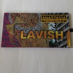 Anastasia Lavish palette
